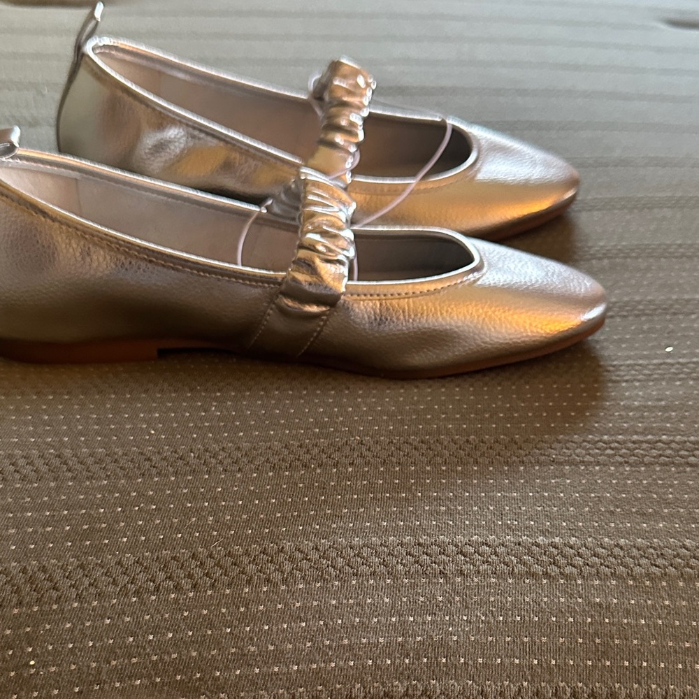 MIA Silver Flats for Women - Picture 5 of 5